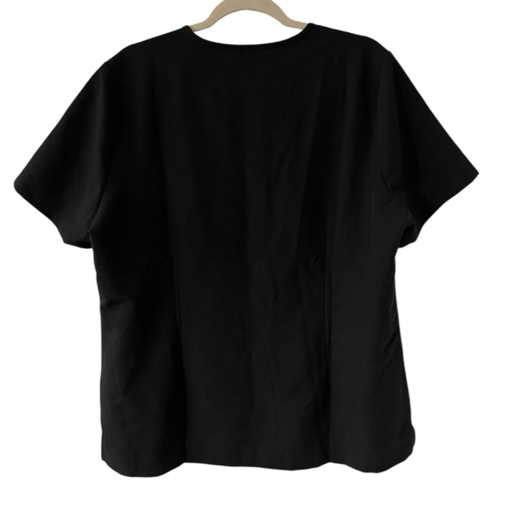 FIGS Catarina One Pocket Scrub Top | Black | Size XL - Picture 4 of 6